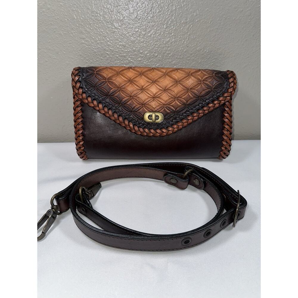 Morena Hand Chiseled Leather Itzel Flap Turnlock Crossbody Shoulder Bag NWOT